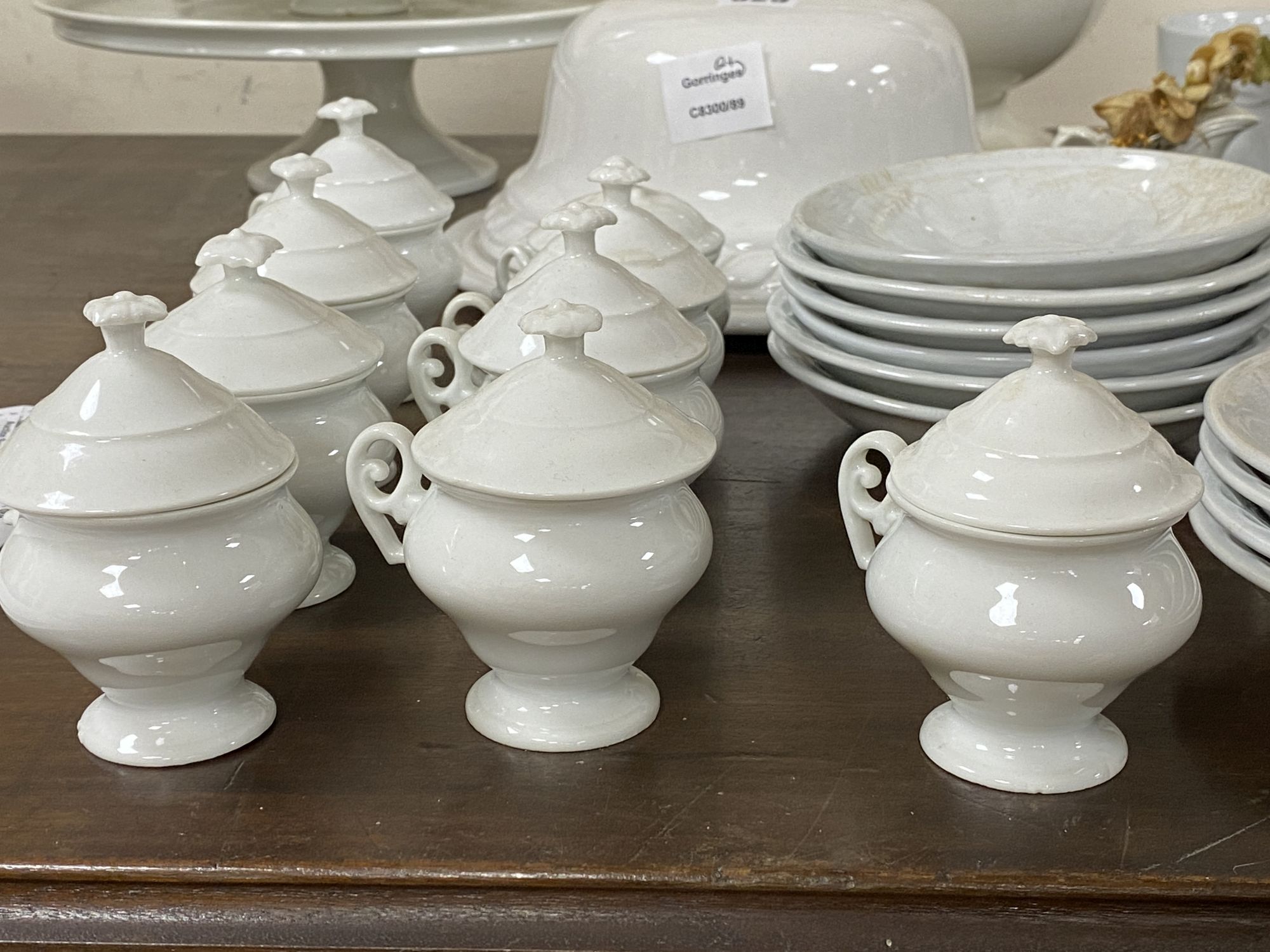 A mixed quantity of white glazed porcelain